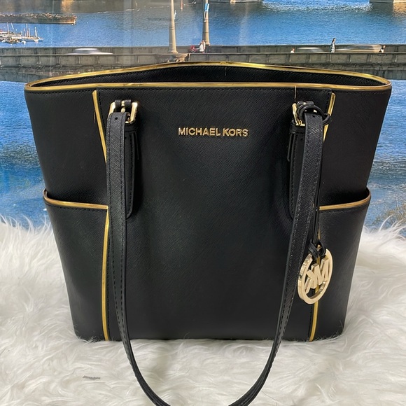 Michael Kors Tote - Picture 7 of 7